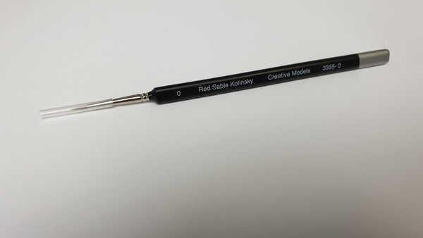 Kolinsky Sabre Triangular Brush: Size 0