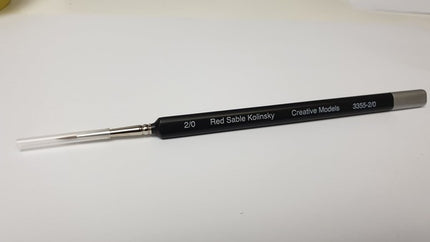 Kolinsky Sabre Triangular brush Size 2/0